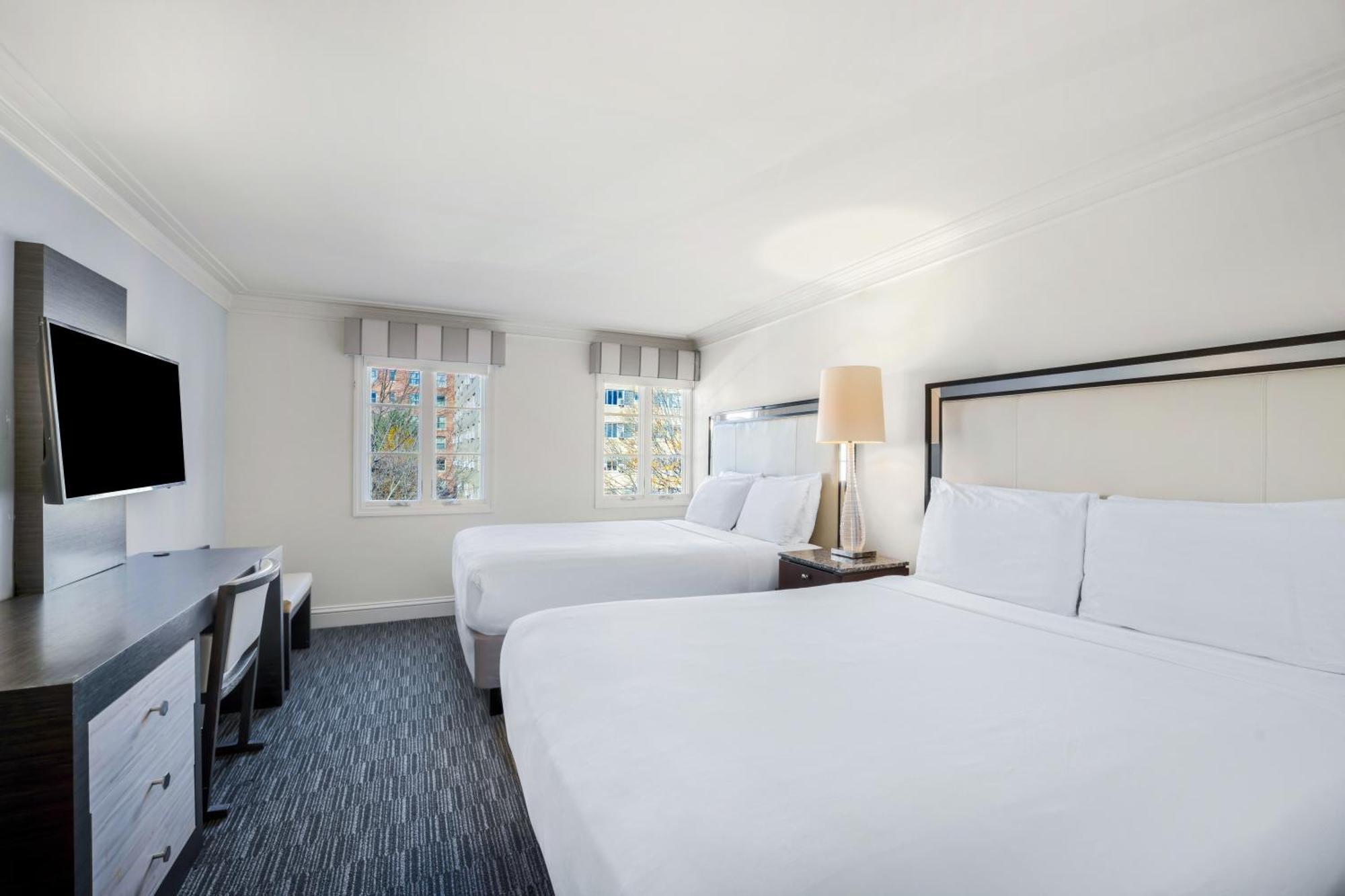 Hotel The Normandy 3*